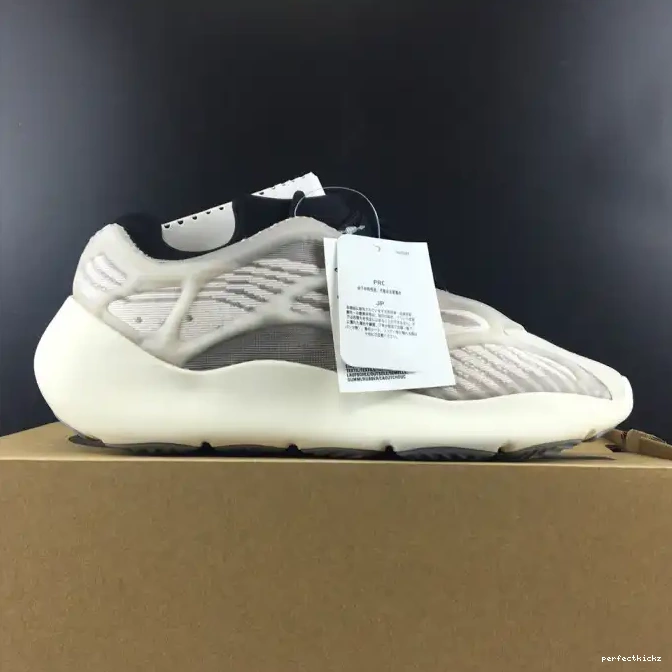 Adidas Yeezy White Boost EF9897 Ash V3 700 0509